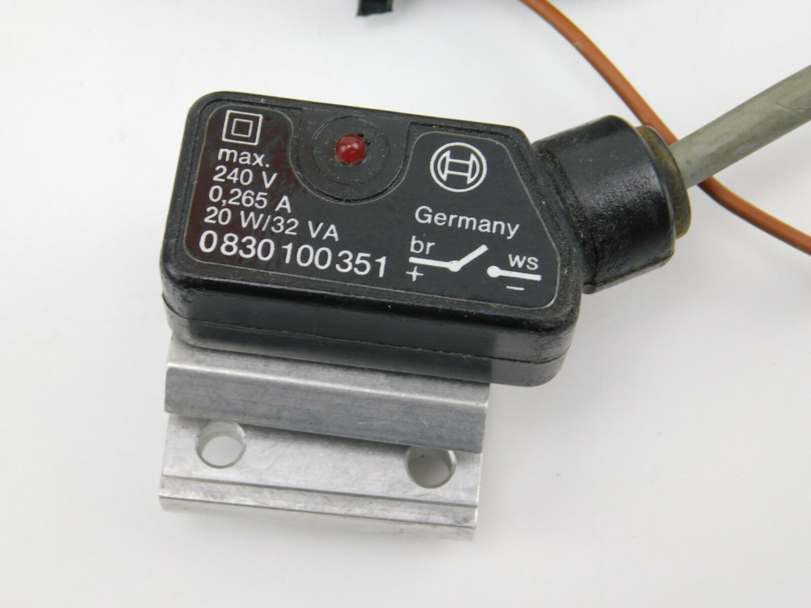 BOSCH Näherungsschalter 0830100351 20 W / 32 VA MAX 240 V **  C.a 1,5 Meter **
