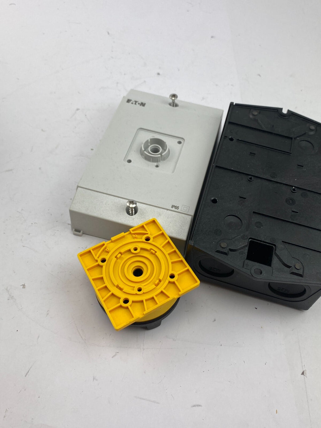 EATON  P132/I2...