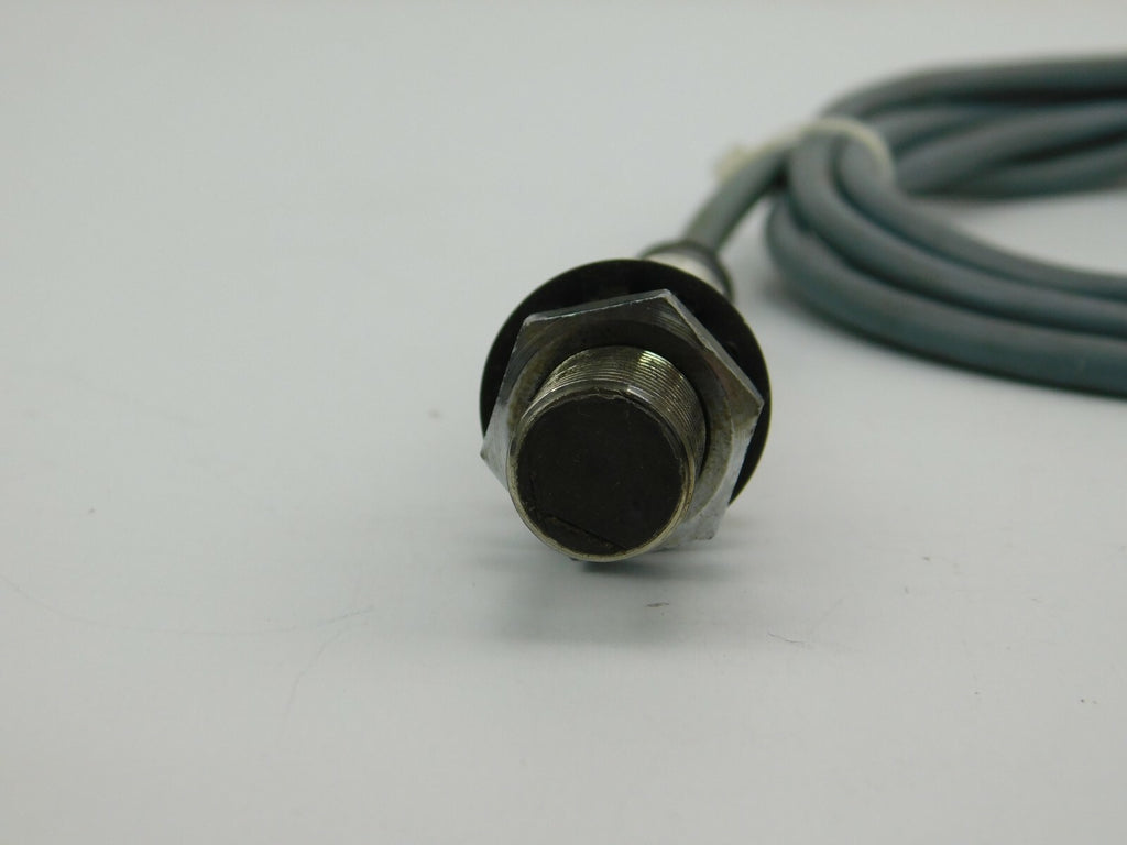 BALLUFF Induktiver Sensor BES 516-325-A0-C 