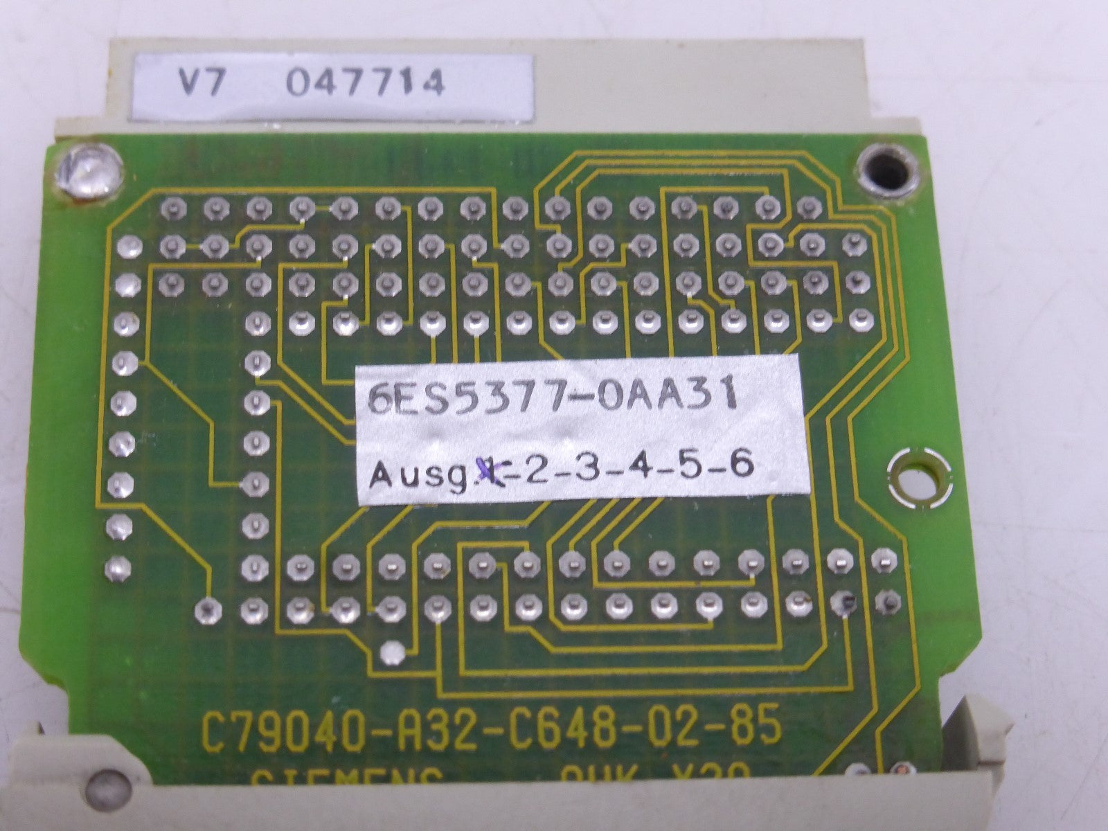 Siemens 6ES5377-0AA31  6ES5 377-0AA31
