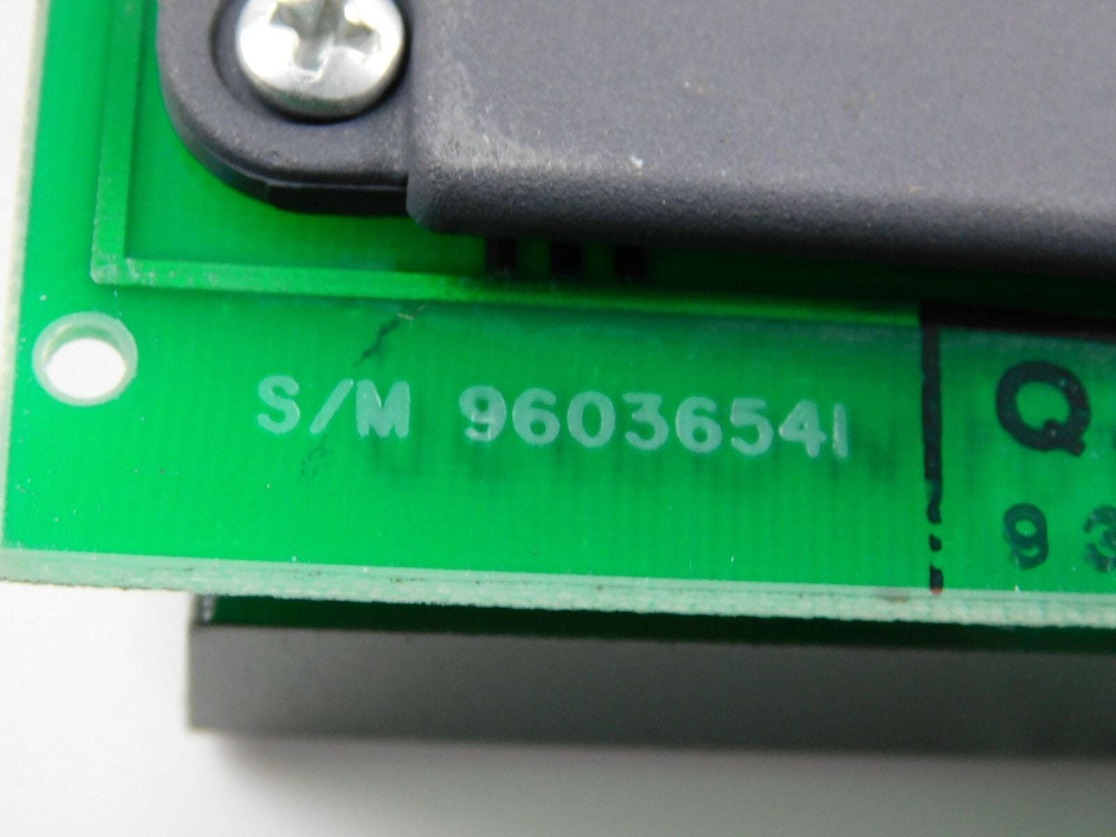 Allen Bradley  CAT.NO.1771-IBD 10 TO 30 VDC 