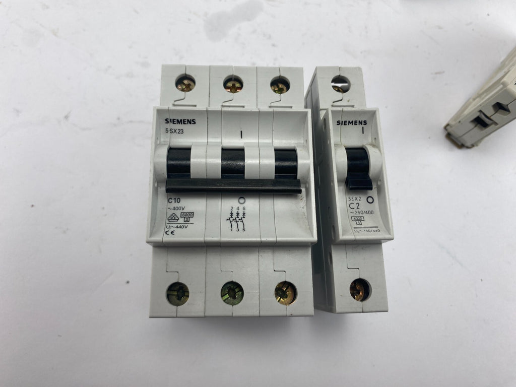 POSTEN..Telemecanique GB2-CB07+General electric AEG Elfa EP101 B6+MOELLER FAZN..
