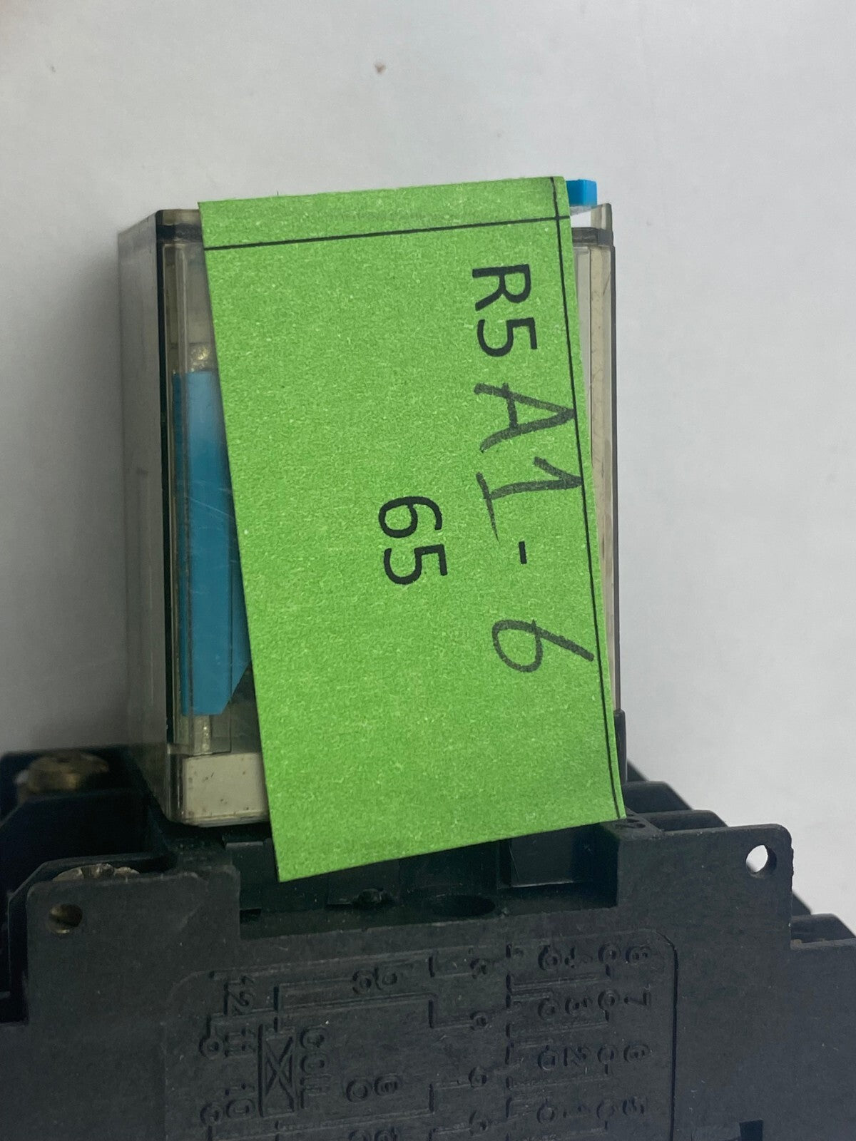 Finder 55.32.9.024.0070 10A 250V 24V DC