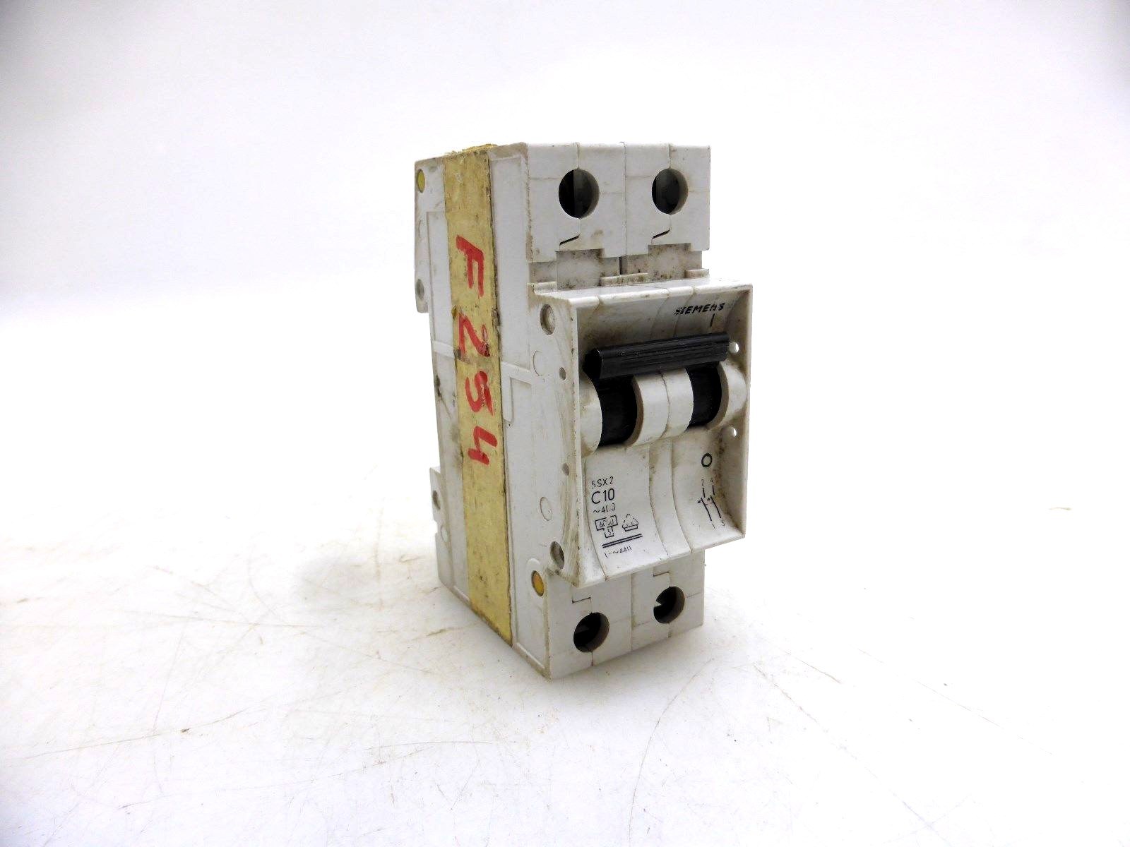 Siemens 5SX2 C10 Leitungsschutzschalter
