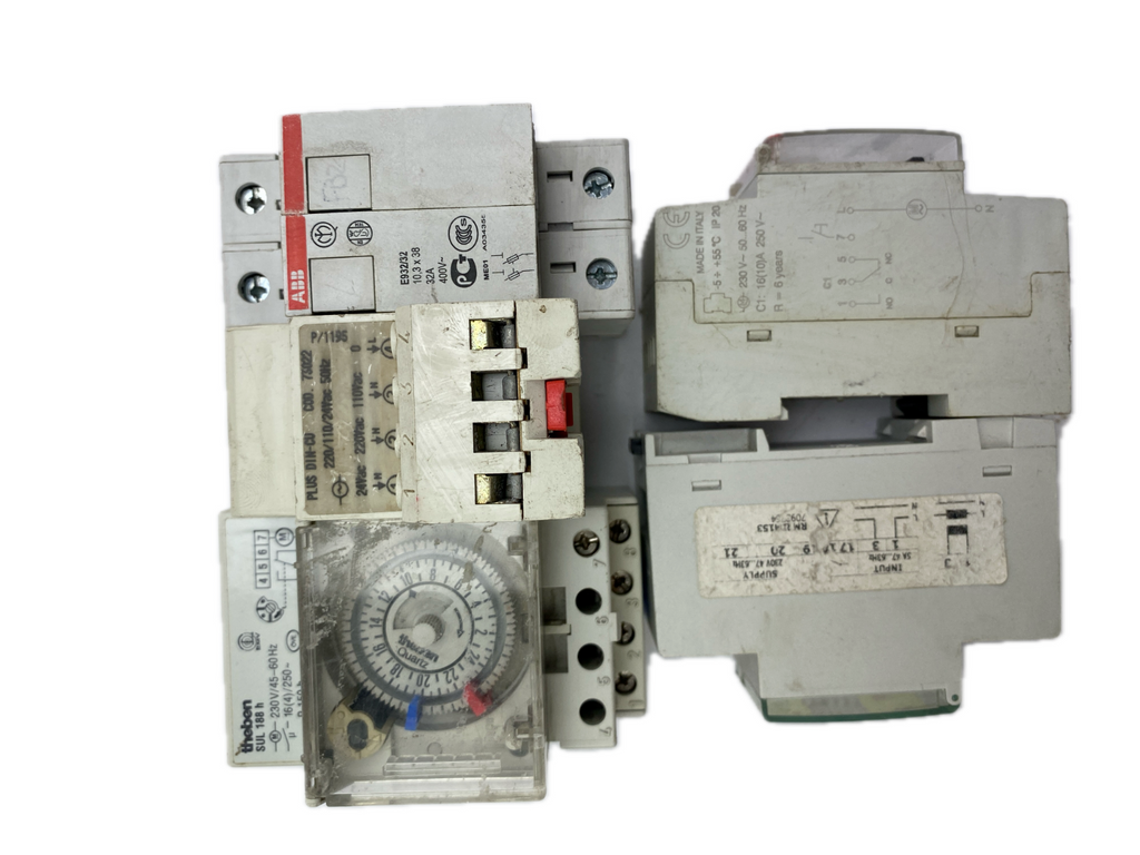 POSTEN...ABB E932/32 +ABB+theben SUL 188 h+General Electric+IME