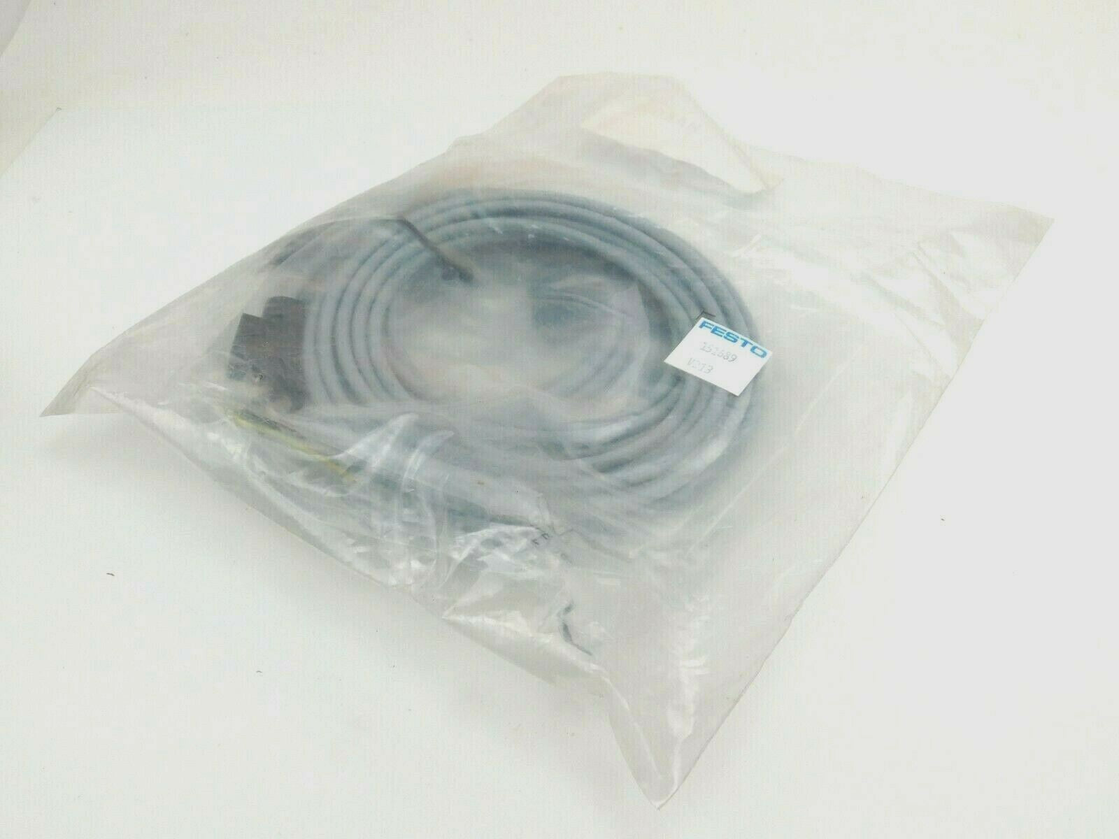 Festo  Stecker Mit Kabel  151689 VD13