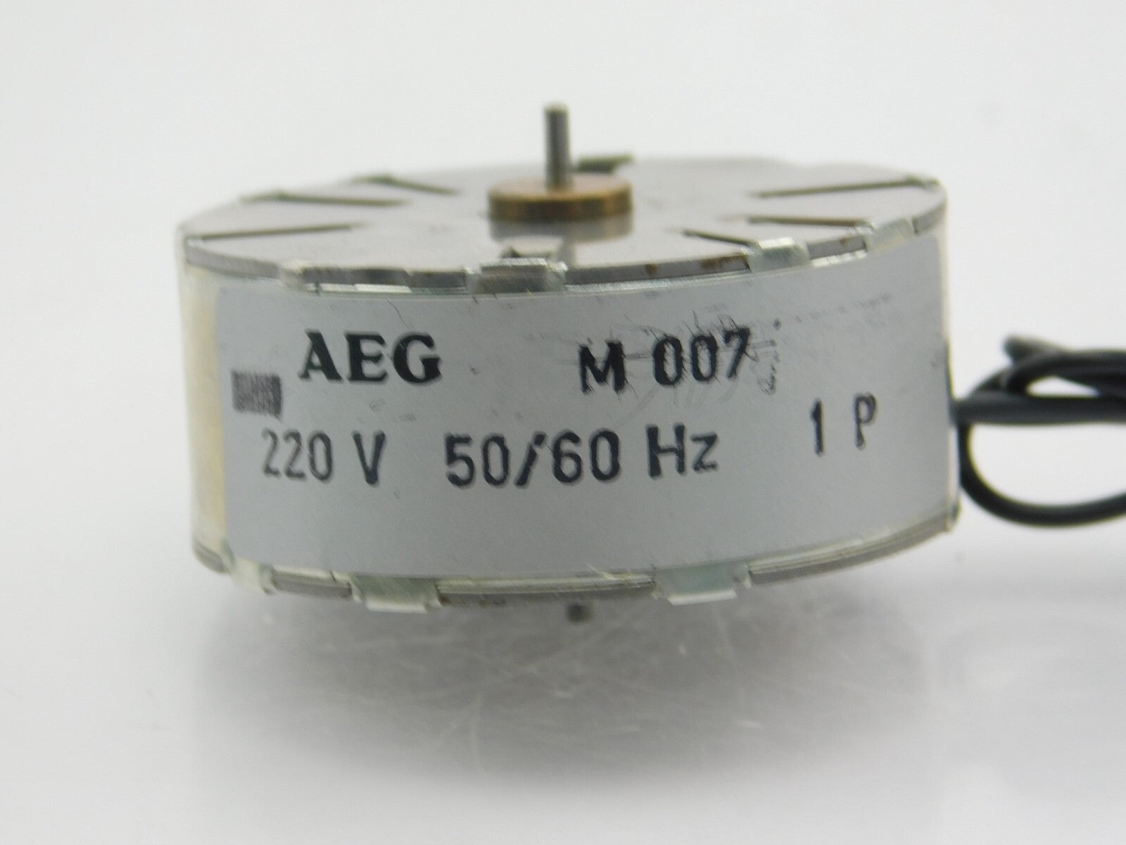 AEG M 007 220V 50/60 Hz