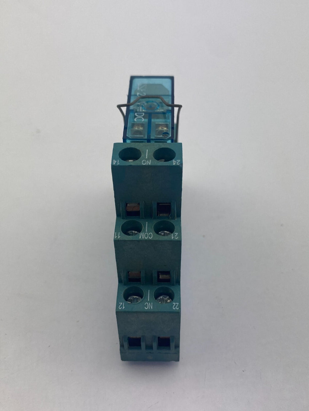 Finder TYPE 40.52 8A 250V~ + finder TYPE 95.75
