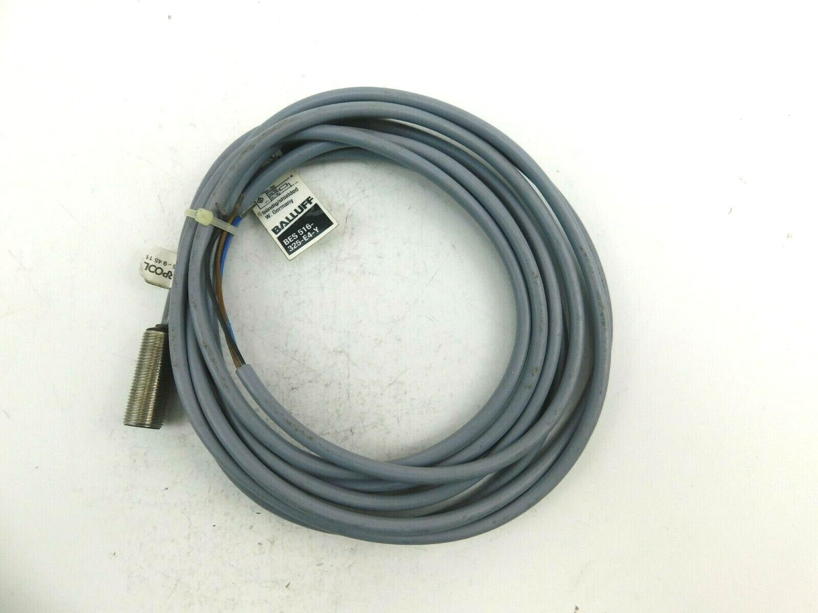 BALLUFF Näherungsschalter BES 516-325-E4-Y ** C.a 2 Meter **