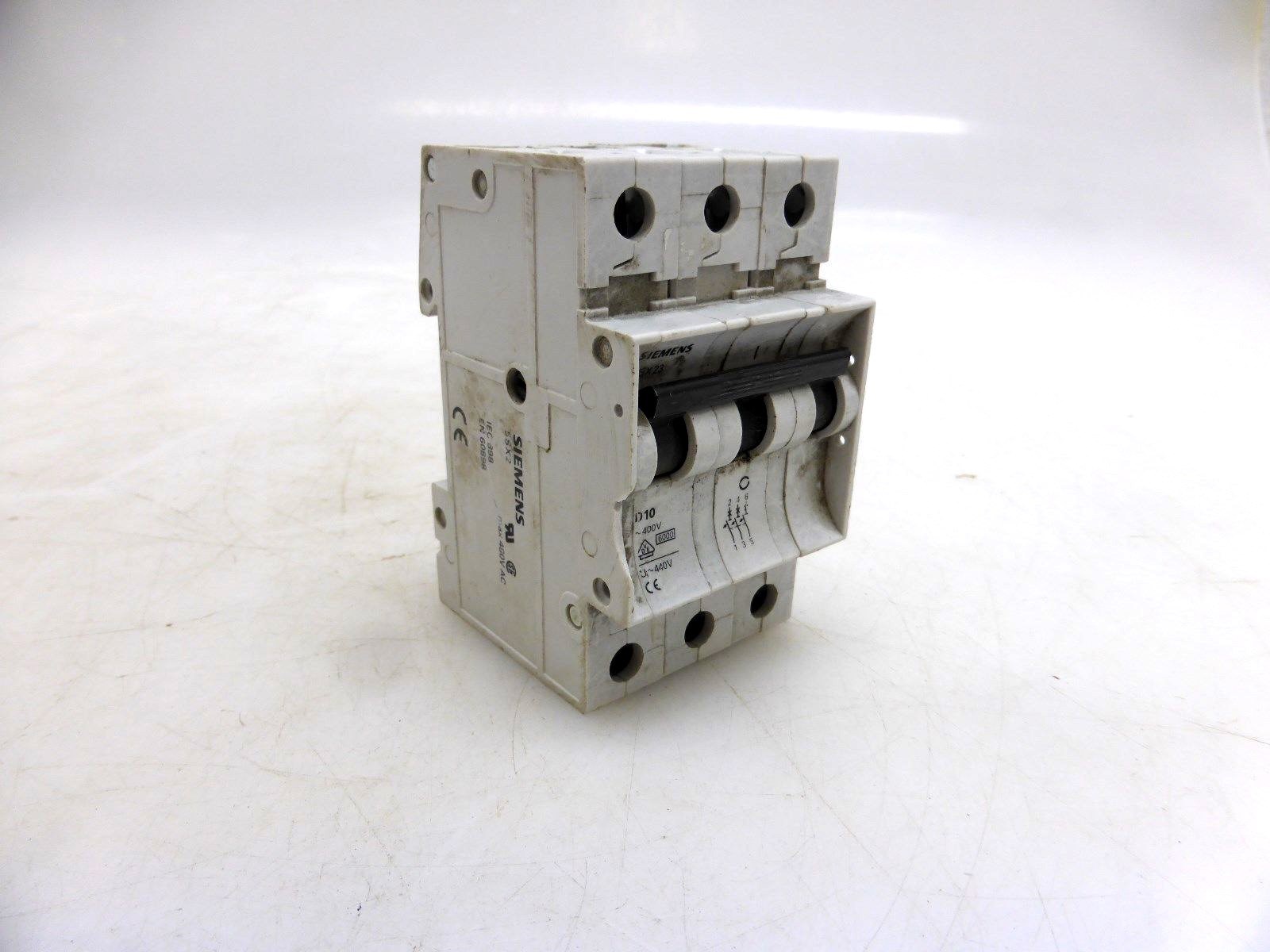 Siemens 5SX2 D10 Leitungsschutzschalter 3-polig ~400V