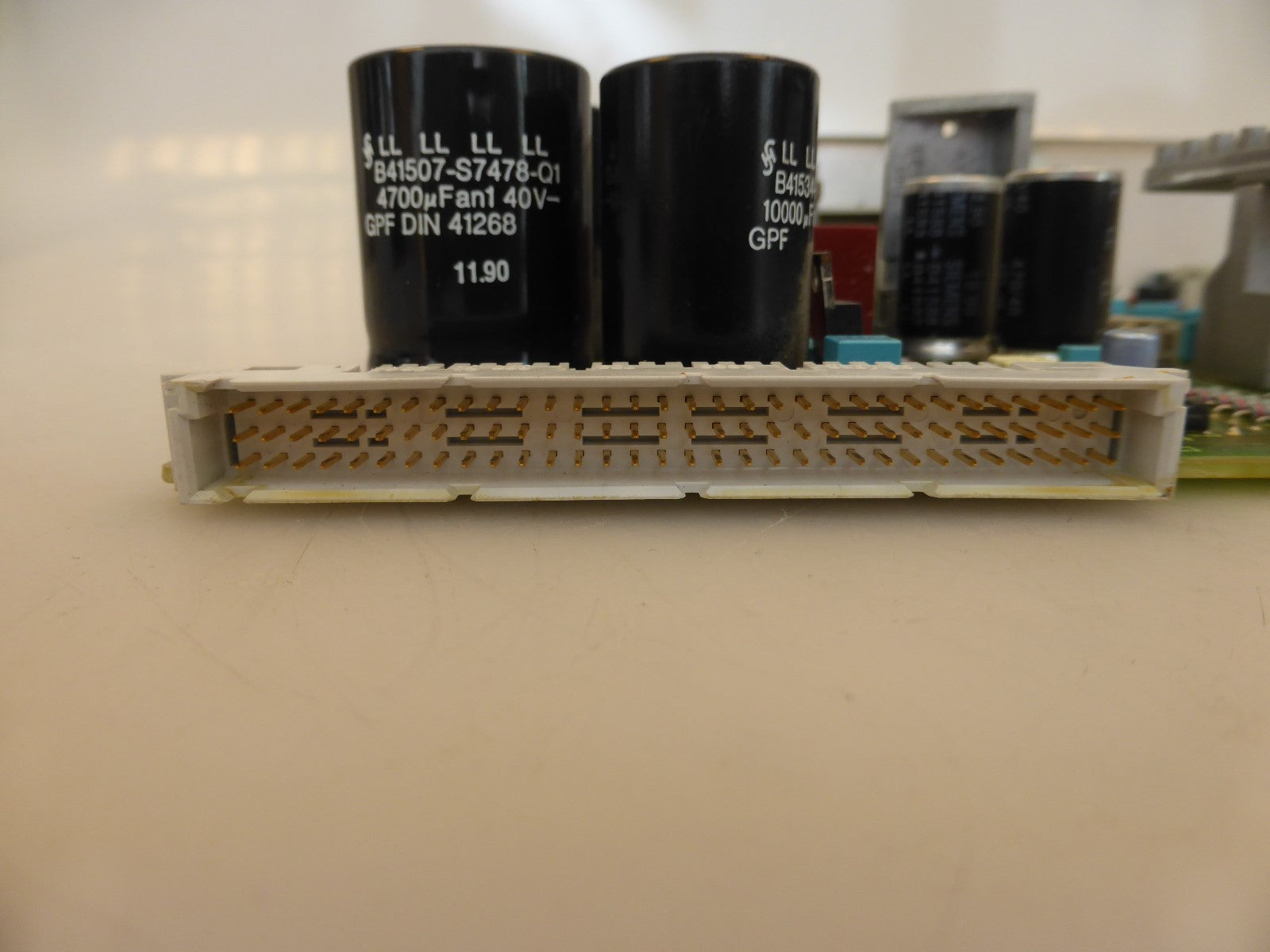 Siemens 6 EW 1890-3AA