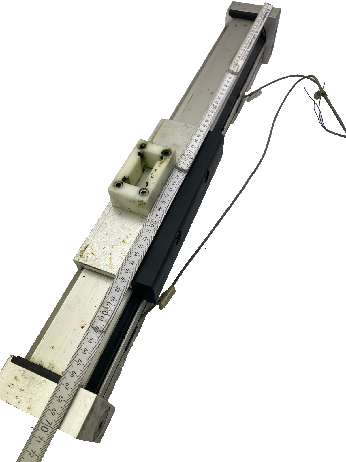 FESTO pneumatischer Linearantrieb der Baureihe DG...,