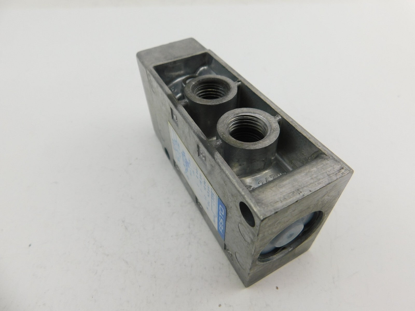 FESTO PNEUMATIC VL-5-1/4 TYP 9199 
