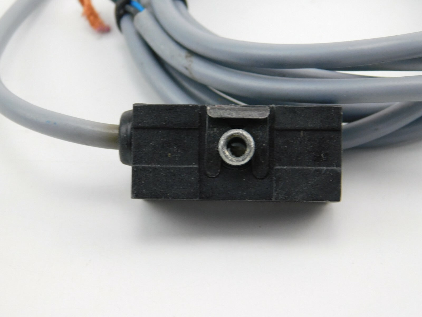 FESTO SME-1-LED-24 B Näherungsschalter 151669 H843 Ca. 2 Meter