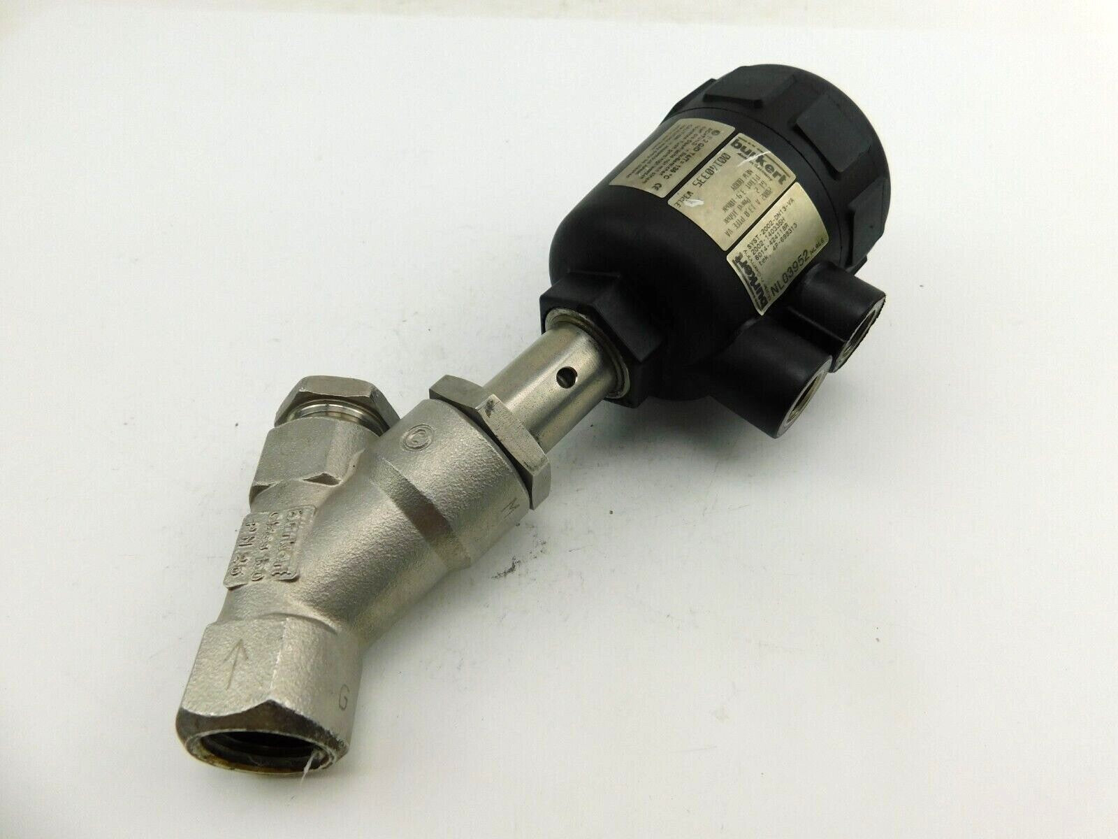 Bürkert  2002 A 13,0 PTFE  VA G1/2 Pmed 16bar