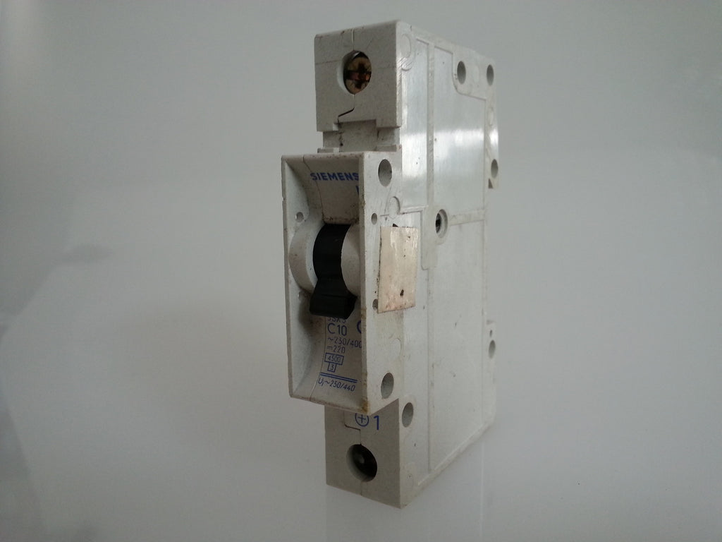 Posten Siemens Leitungsschutzschalter 5TE7 63A; 5SN7 G10A; 5SN1 G4A;...