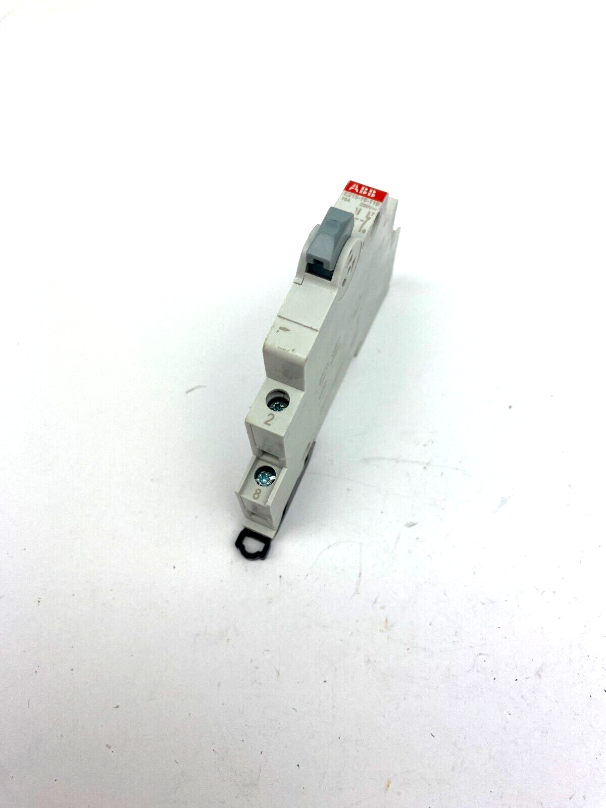 ABB E215-16-11B 16A 250V~**3 Stück**