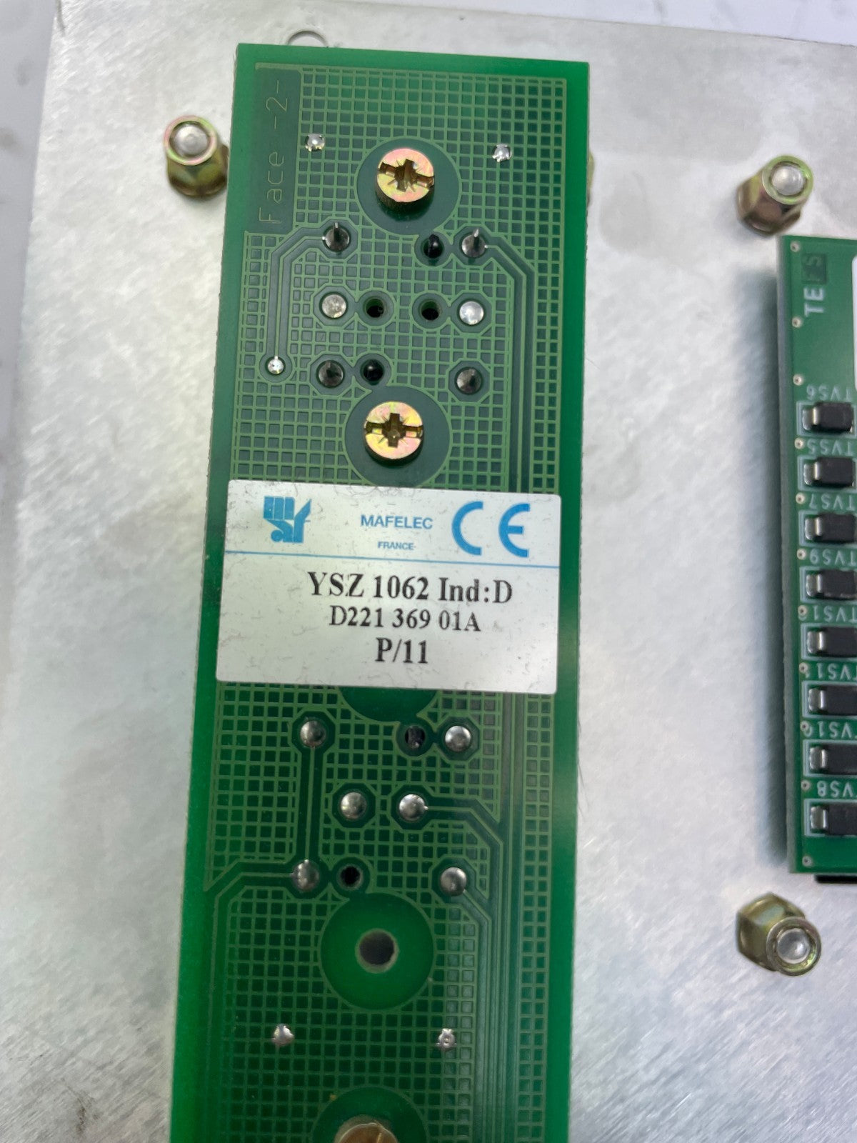 Stäubli CS7MB RX60B Bedienpanel / Frontplatte (mit Kübler H37 Betriebsstundenzäh