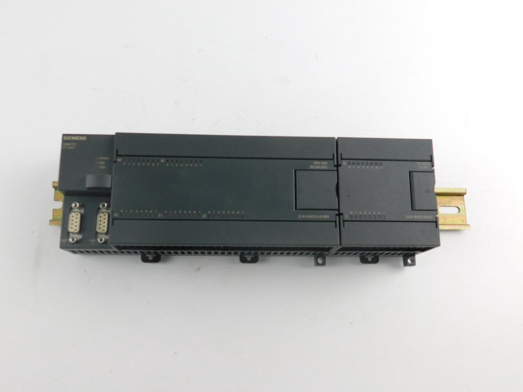 Siemens Simatic S7 CPU 216-2AD23-0XB0 + EM 223-1BH22-0XA0