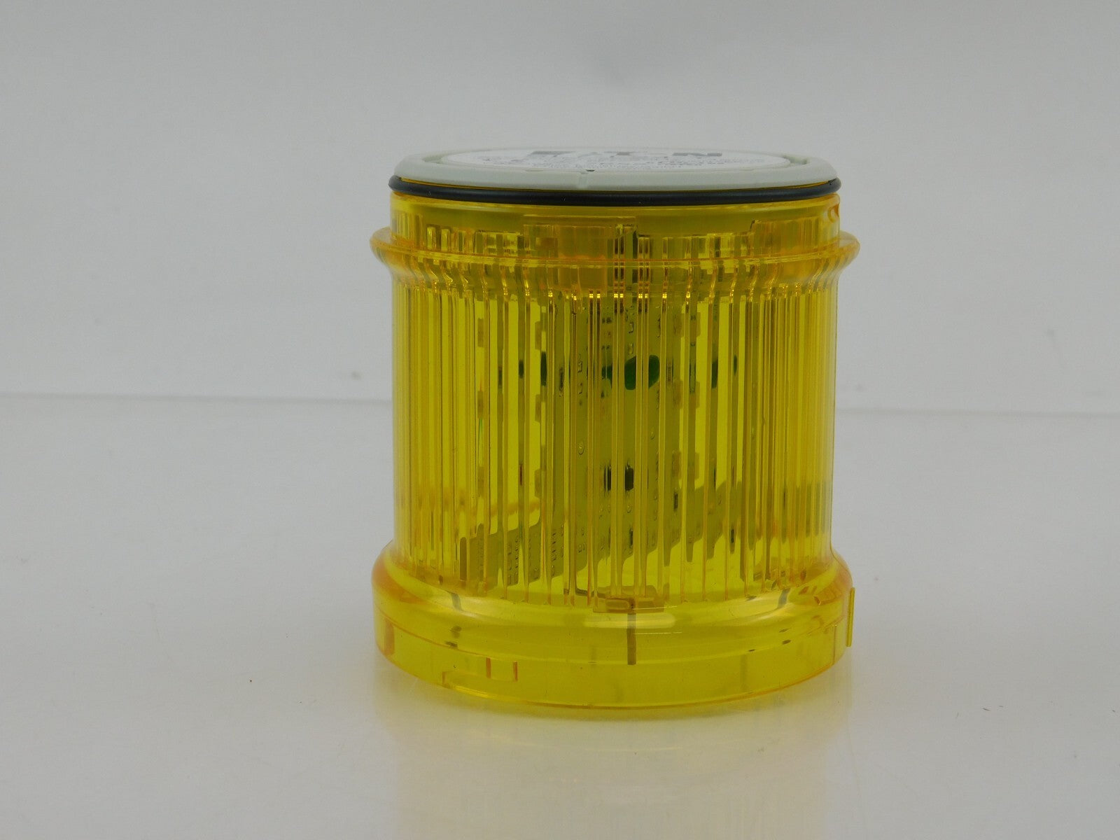 EATON SL7-L24-Y 24V Ac/DC 50/60Hz 49mA