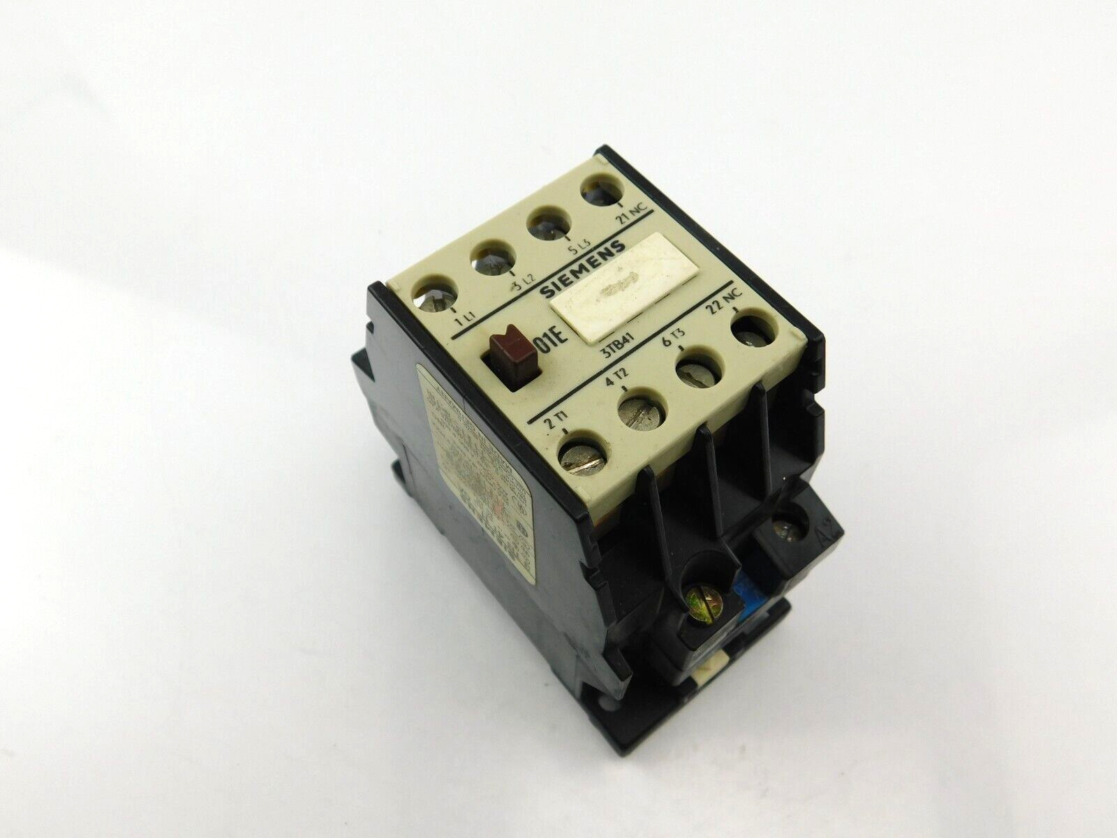 SIEMENS Schütz 3TB41 11-0A
