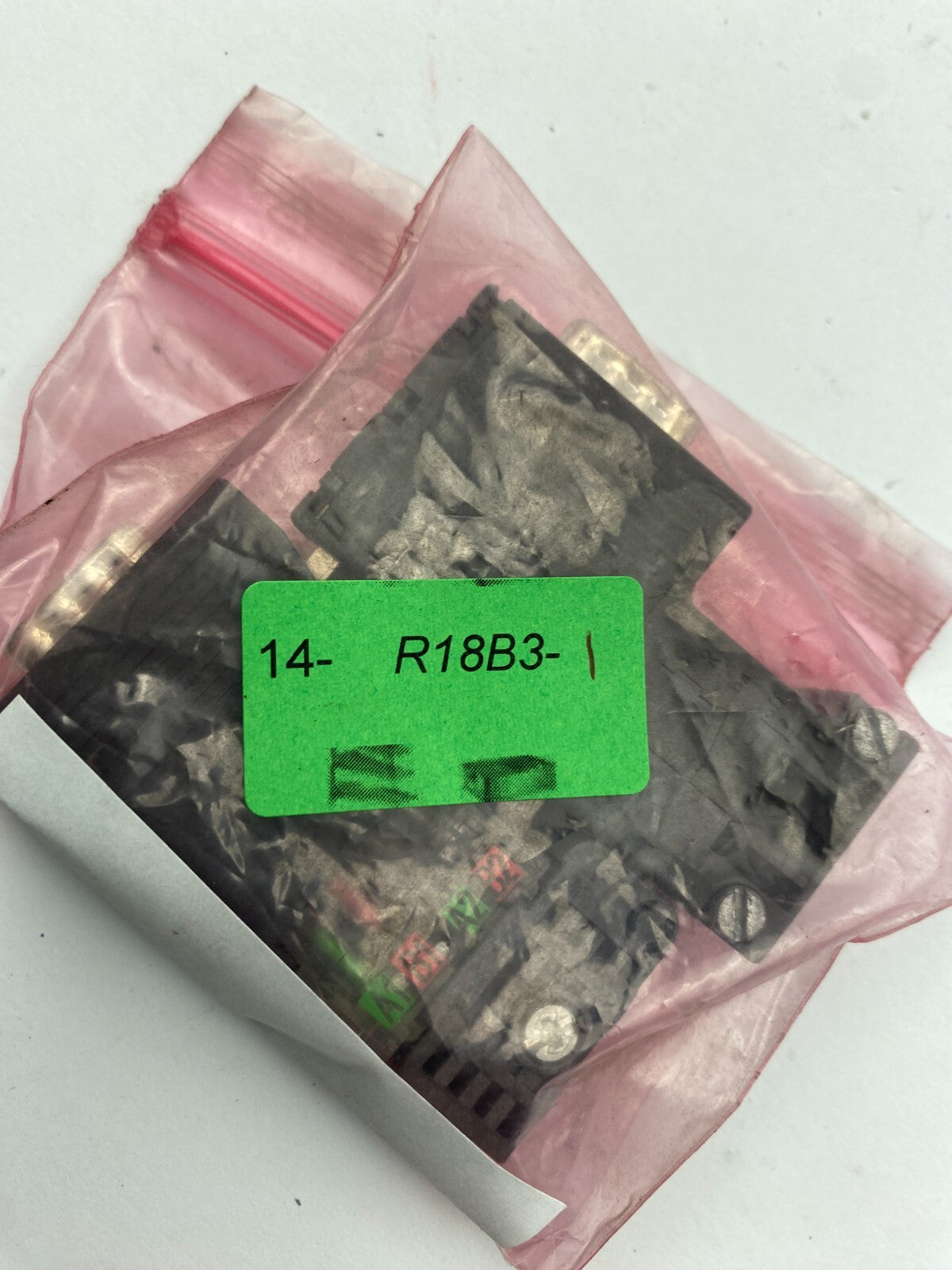 POSTEN..SIEMENS 6ES7972-0BB12-0XA0+SIEMENS PROFIBUS PLUG 180 6GK1500-0FC00