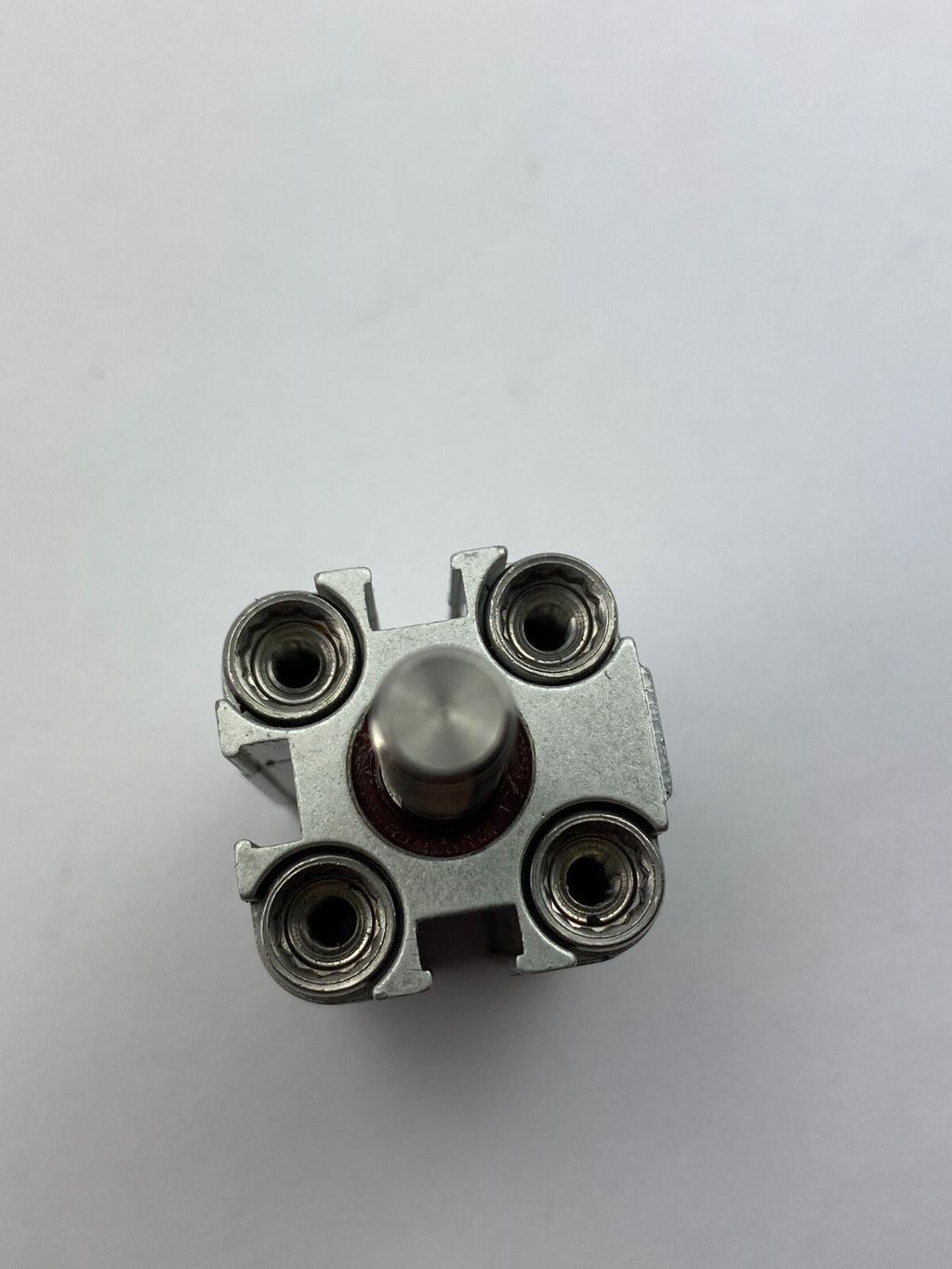 FESTO ADVU-16-15-A-P-A 156595 SD08**2 Stück**