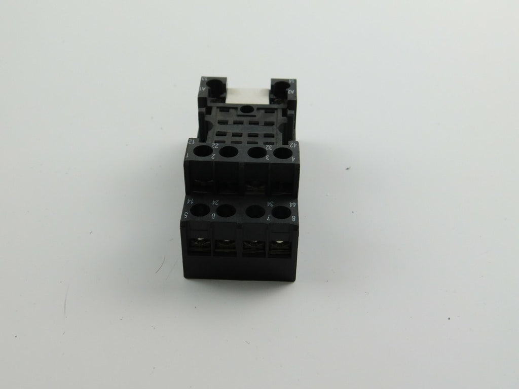 Allen Bradley 700-HN 103 SER B 7A 300V AC ** 4 Stück **