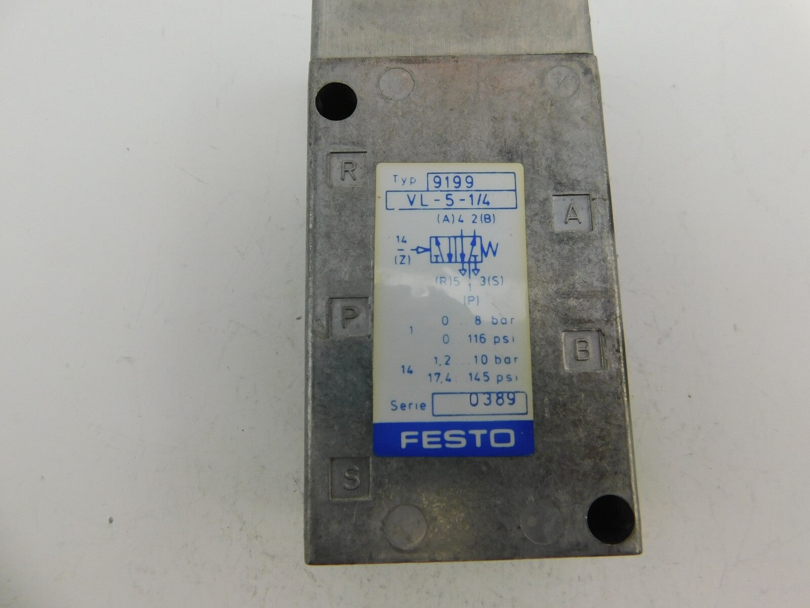 FESTO PNEUMATIC VL-5-1/4 TYP 9199 