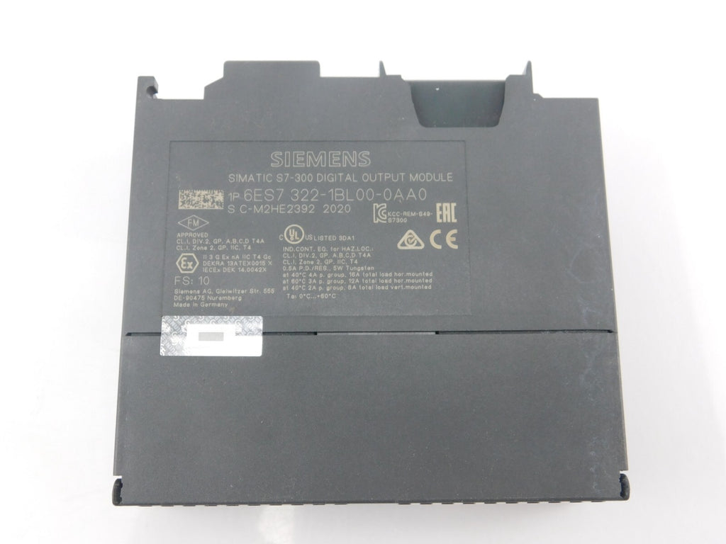 Siemens SIMATIC S7-300 Digital Output MODULE 6ES7 322-1BL00-0AA