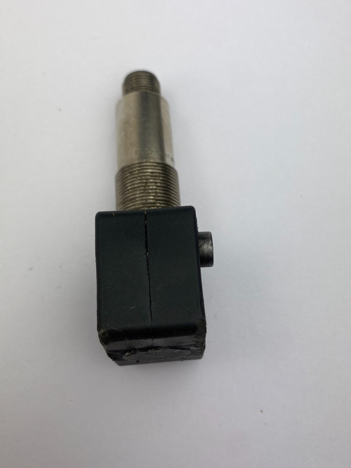 BALLUFF BES01CW 2101H