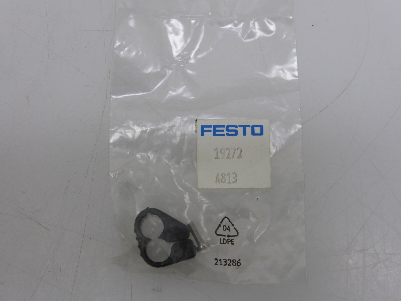 FESTO Befestigungsbausatz 19272  ** 8 Stück **
