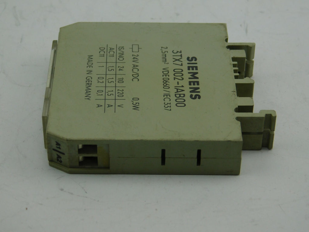 SIEMENS 3TX7 002-1AB00 2,5mm VDE 0660/ IEC 337 24V AC/DC ** 5 Stück **