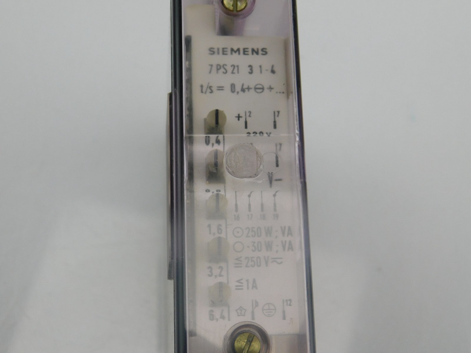 SIEMENS 7PS 21 3 1-4 C71040-A1- C359