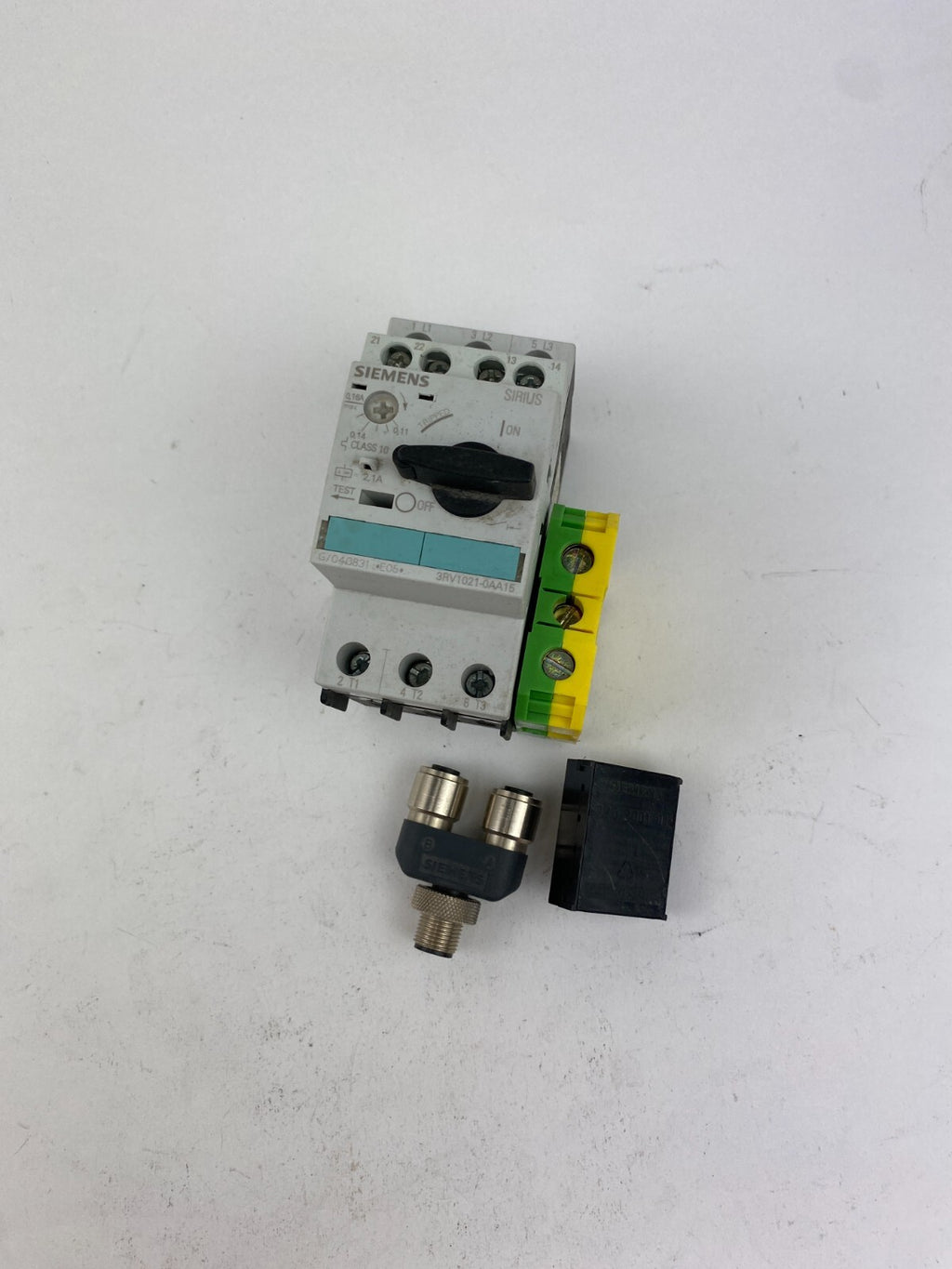 POSTEN..SIEMENS 3RV1021-0AA15+720 2001-01+6ES7 194-1KA01-0KAU+.