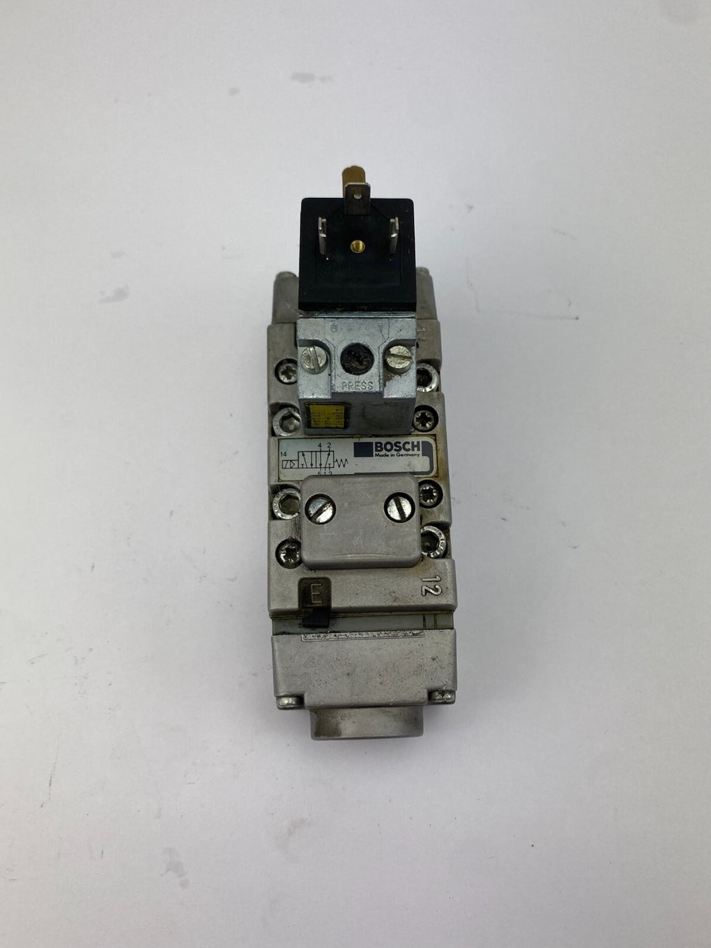 BOSCH 0 820 025 026+BOSCH 1824210223 24V