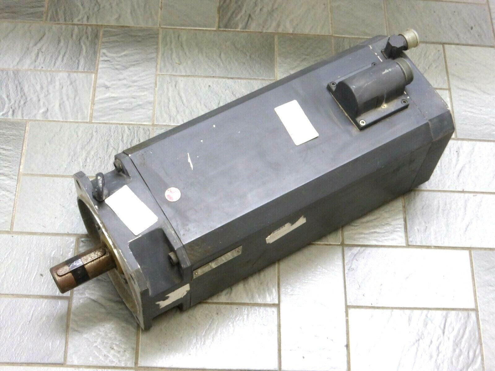 Siemens 3~ Permanent Magnet Motor 1FT61088AC713AB1