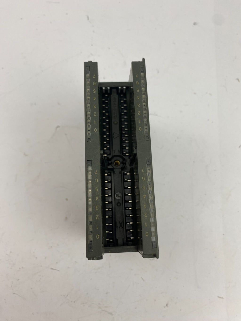 SIEMENS SIMATIC S7 6ES7 322-1BL00-0AA0 ..Defekt