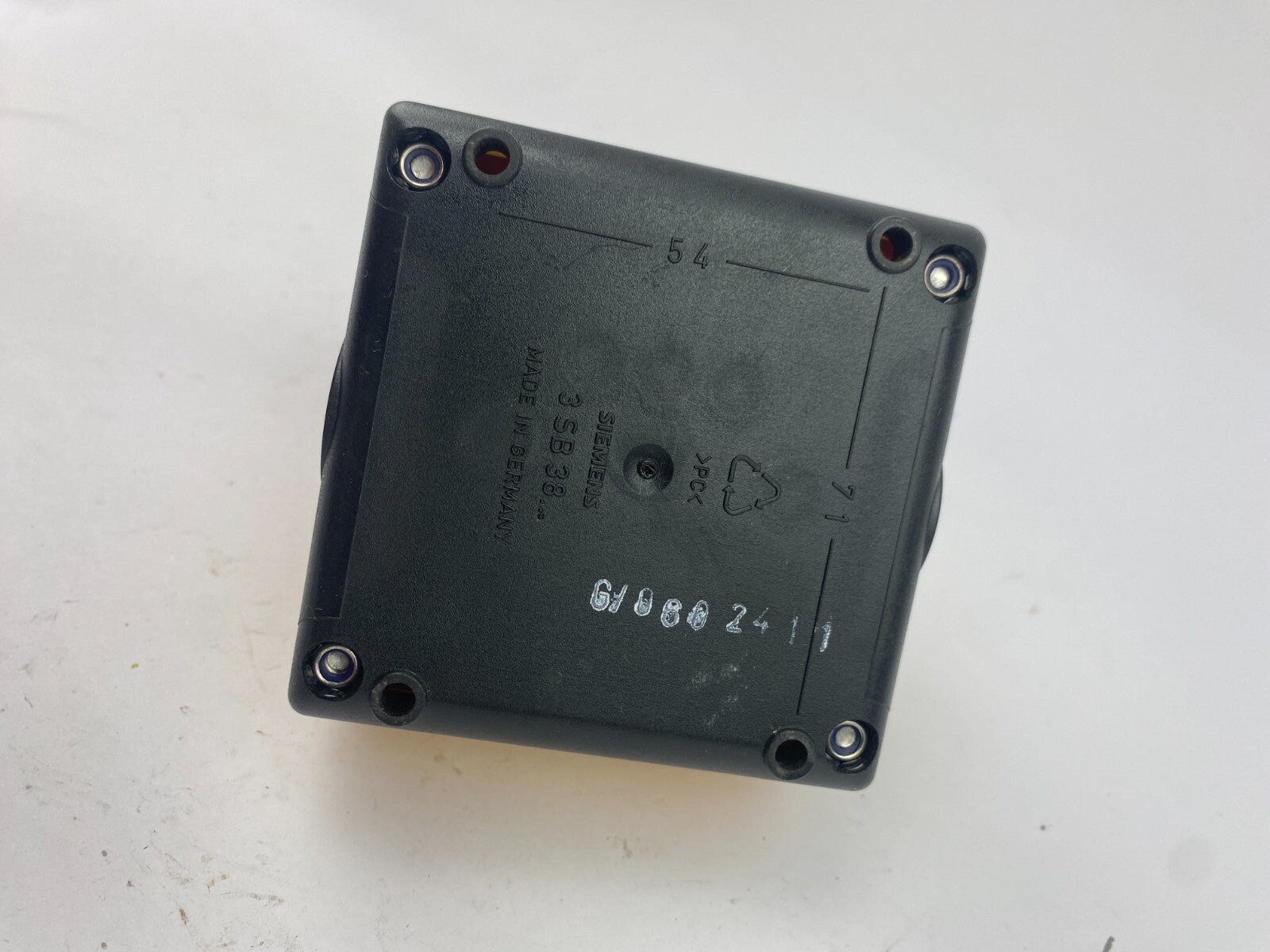 SIEMENS 3SB38