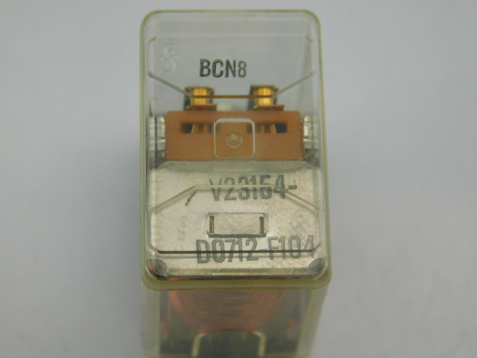 SIEMENS  V23154-D0712-F104