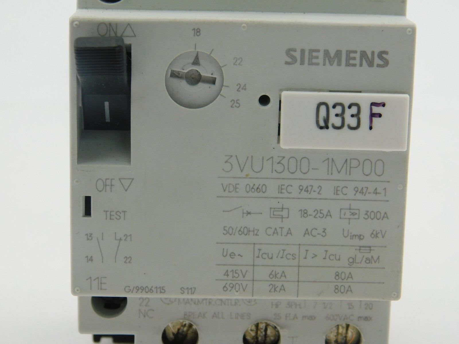 SIEMENS 3VU1300-1MP00 Q33F