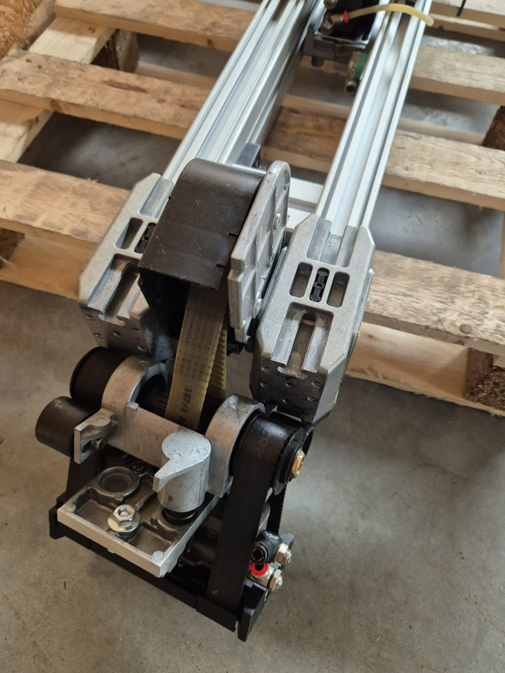 Bosch Nr. 3842999722  160*1000* 9*400/50*R*N*1