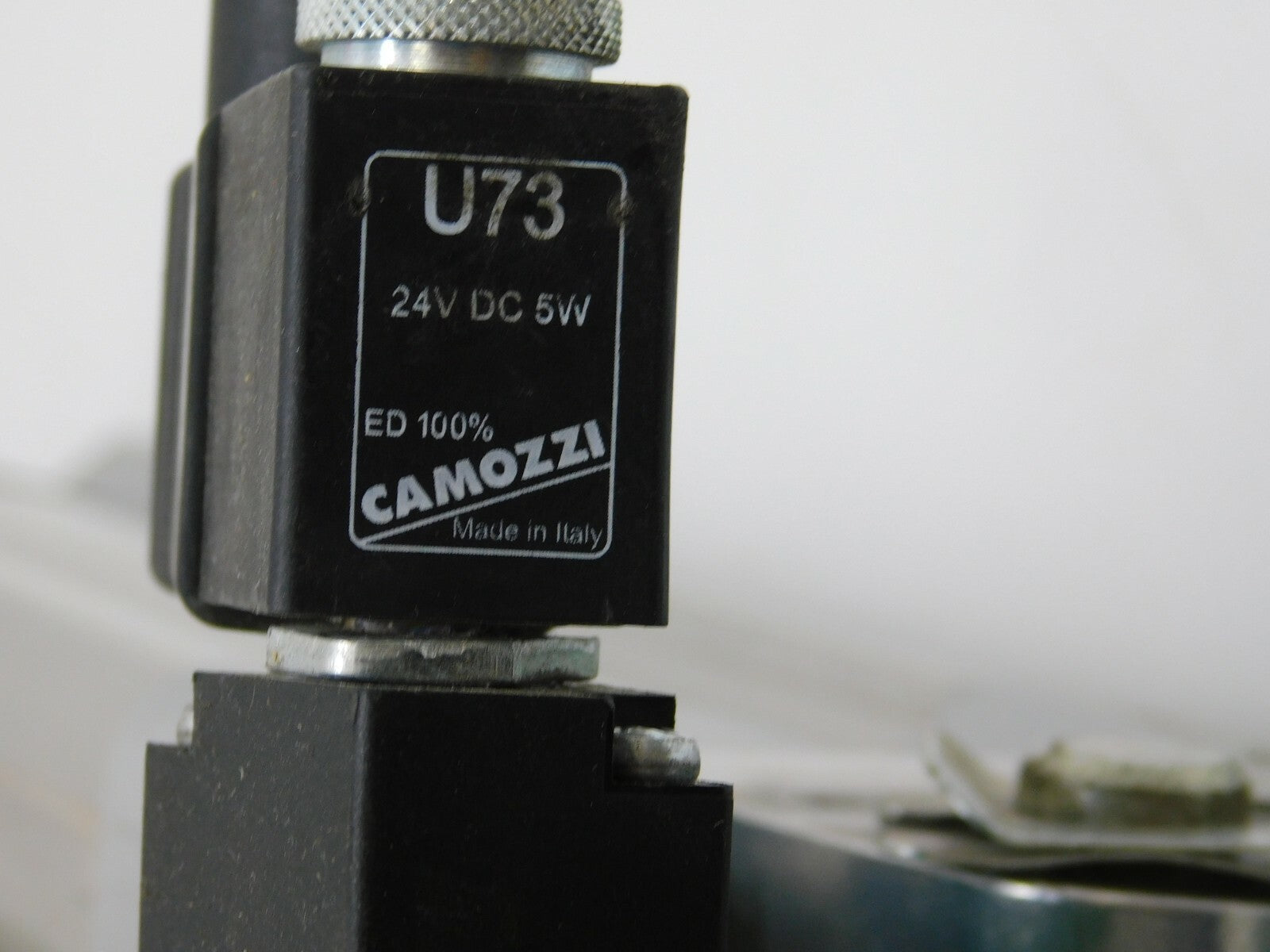 Festo DSBC-80-150-PPSA-N3 2126640 J708 + Camozzi 358-011-02 