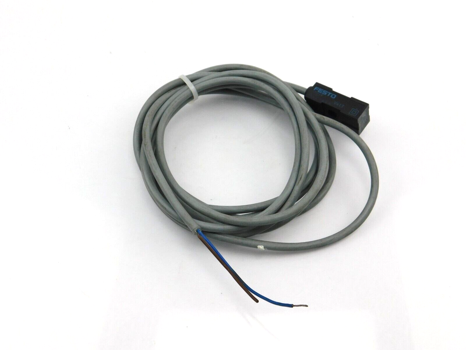 FESTO SMEO-1-B 30 457 230 VAC Ca. 2 Meter