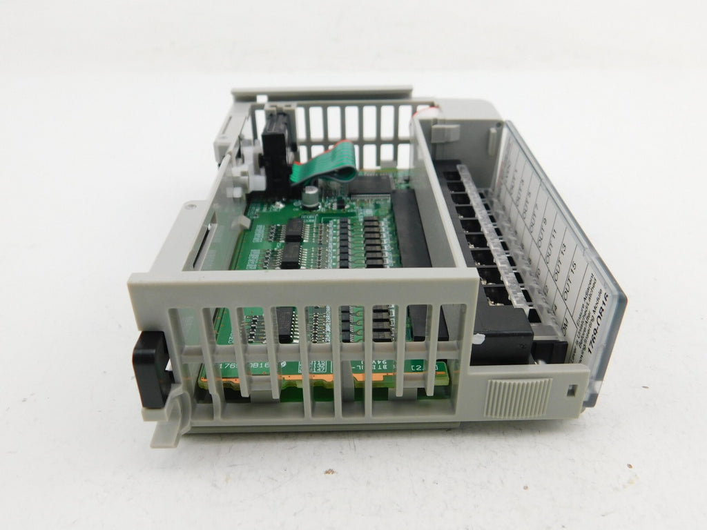 ALLEN BRADLEY  Compact I/O 16 PT 20.4-26.4 VDC SOURCING OUTPUT MODULE 1769-OB16