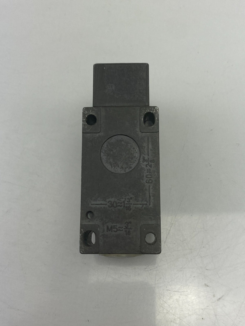 EUCHNER Safety Switch NZ1HS-528 L060