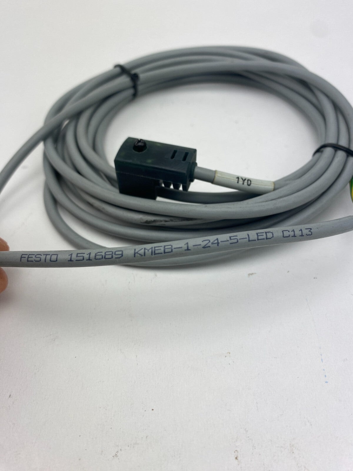 FESTO 151689 KMEB-1-24-5-LED C113 . Ca.4,5M