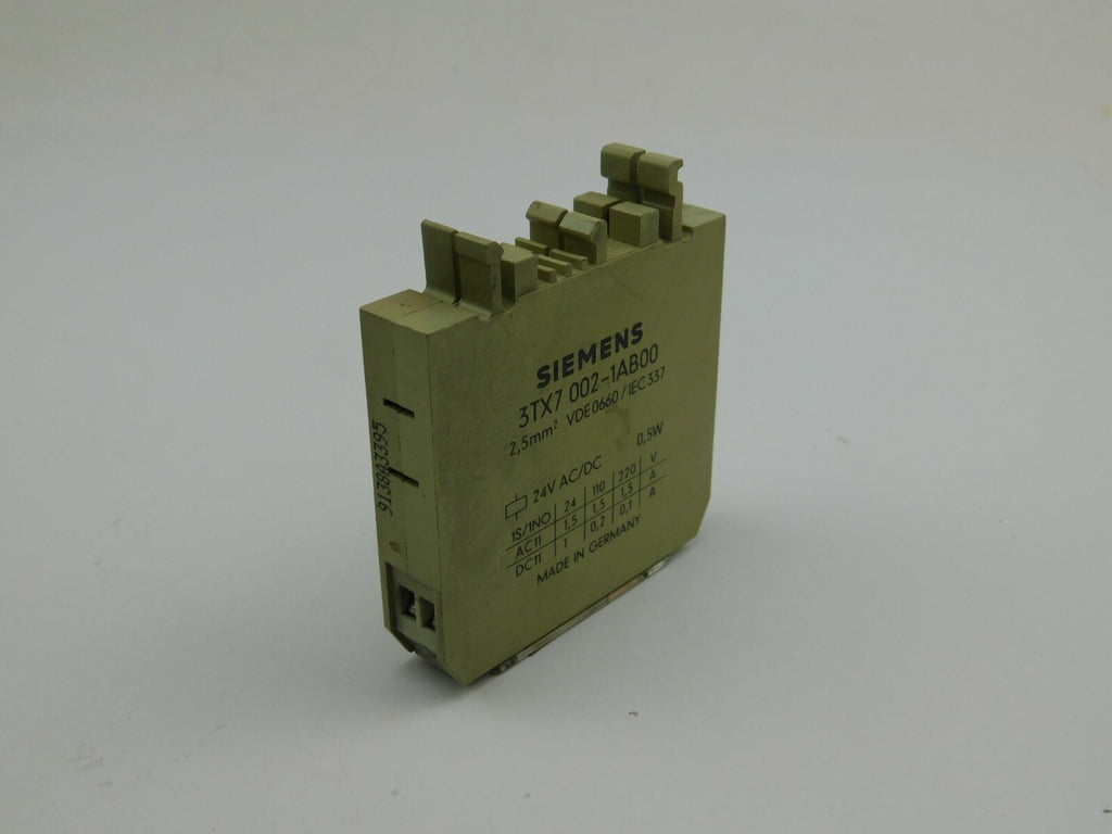 SIEMENS  Relais 3TX7 002-1AB00 2,5 MM VDE0660 / IEC337 ** 3 Stück **