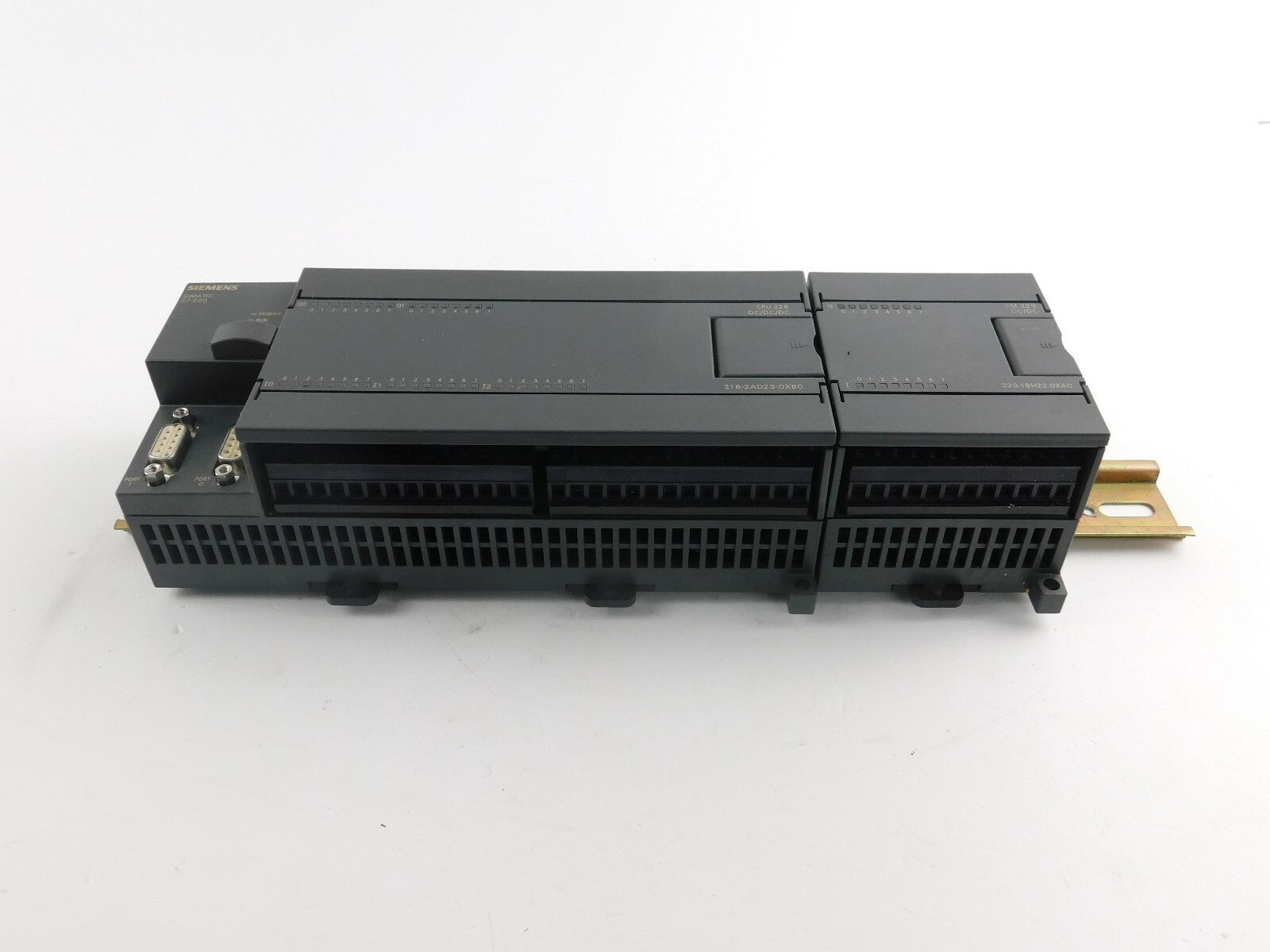 Siemens Simatic S7 CPU 216-2AD23-0XB0 + EM 223-1BH22-0XA0