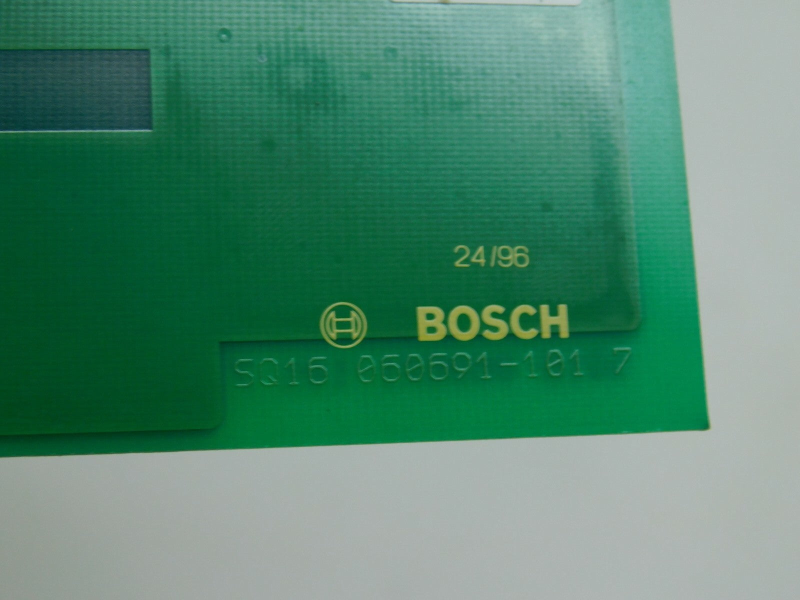 BOSCH SQ16 Current source SQ16 060691-101 7 1070060690-103